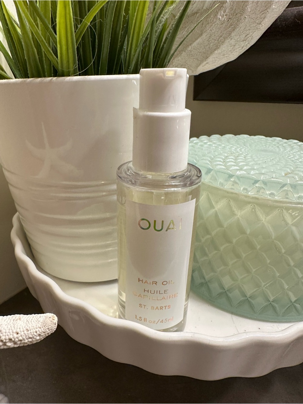 OUAI Hair Oil in Clear Bottle with White Pump
